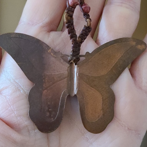 Adjustable Length Butterfly Necklace - Picture 15 of 15